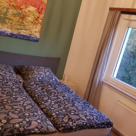 Stadtnahe Wohnung Mit Kl.Balkon Und Parkplatz Ольденбург Экстерьер фото
