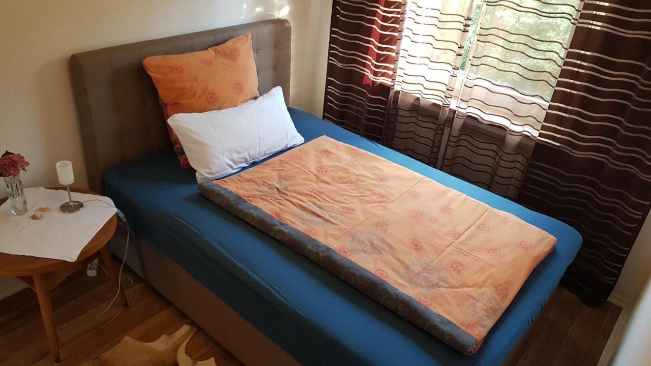 Stadtnahe Wohnung Mit Kl.Balkon Und Parkplatz Ольденбург Экстерьер фото